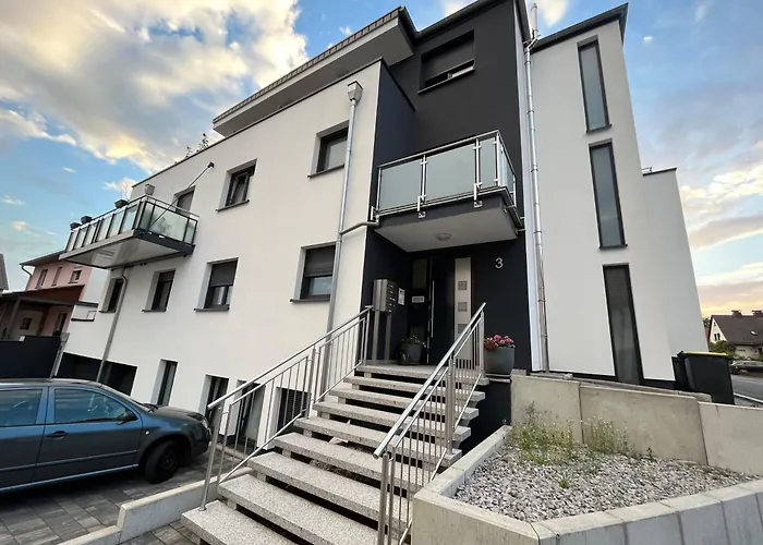 Tulip With Your Private Entrance Baunatal